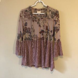 Small Knox rose 🌹 flowy top